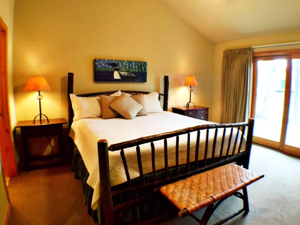 Mountain Lake Lodge Woods Bay Bagian luar foto